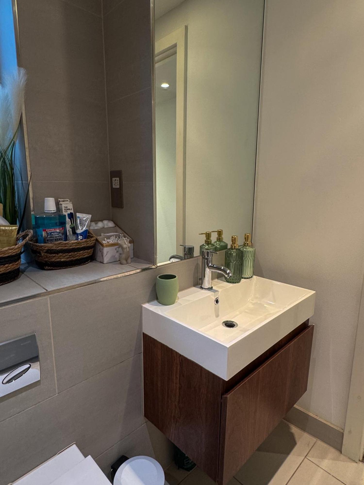 Mayfair 2 Beds Flat Near Bond Street, Opposite Selfridges On Oxford Street 런던 외부 사진
