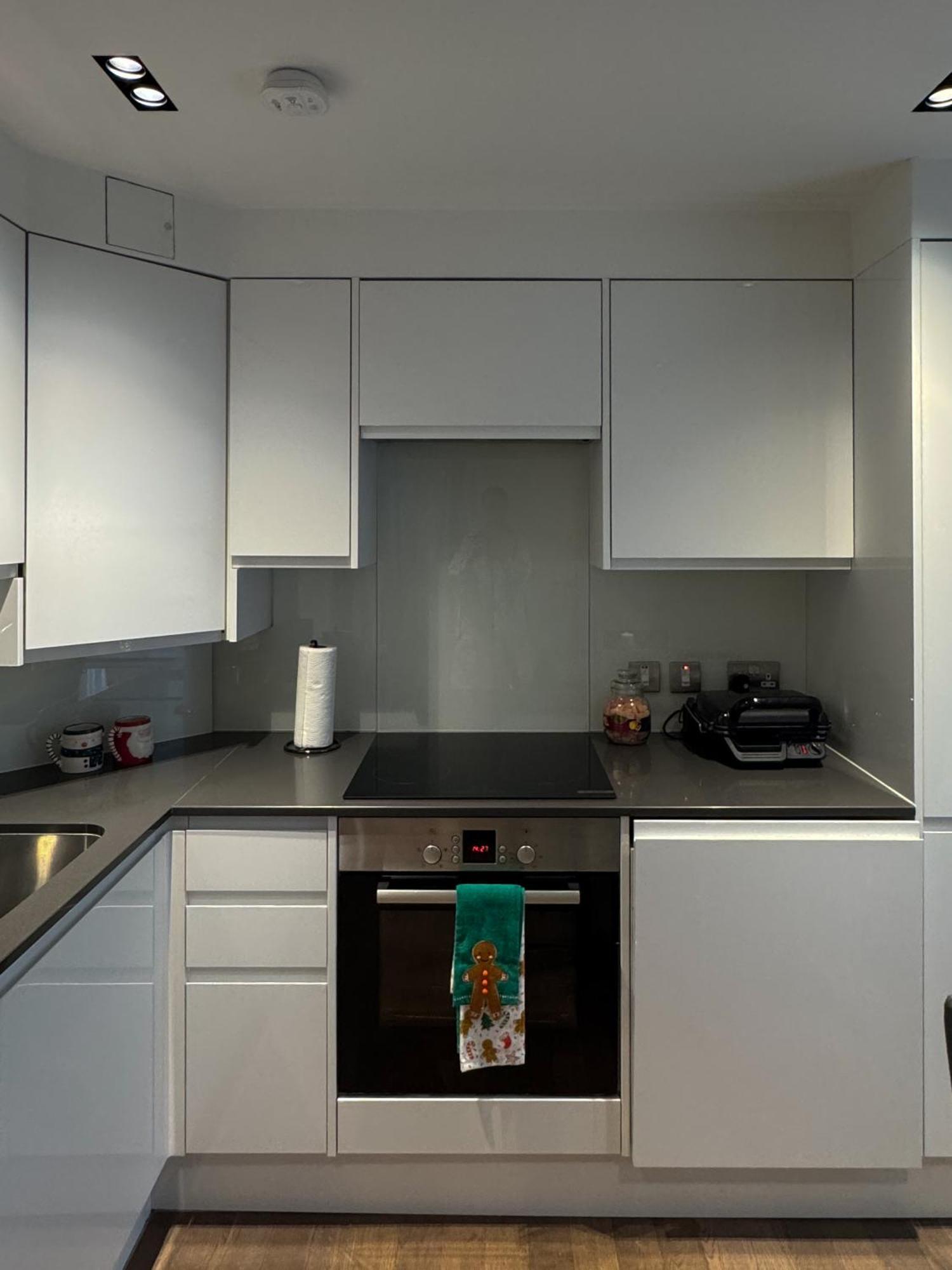 Mayfair 2 Beds Flat Near Bond Street, Opposite Selfridges On Oxford Street 런던 외부 사진